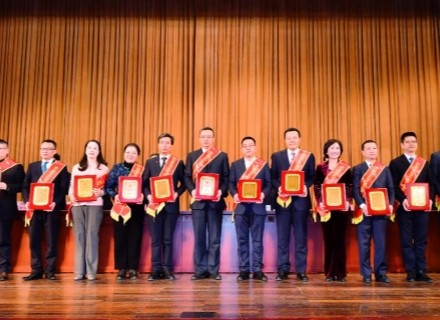 牛8体育